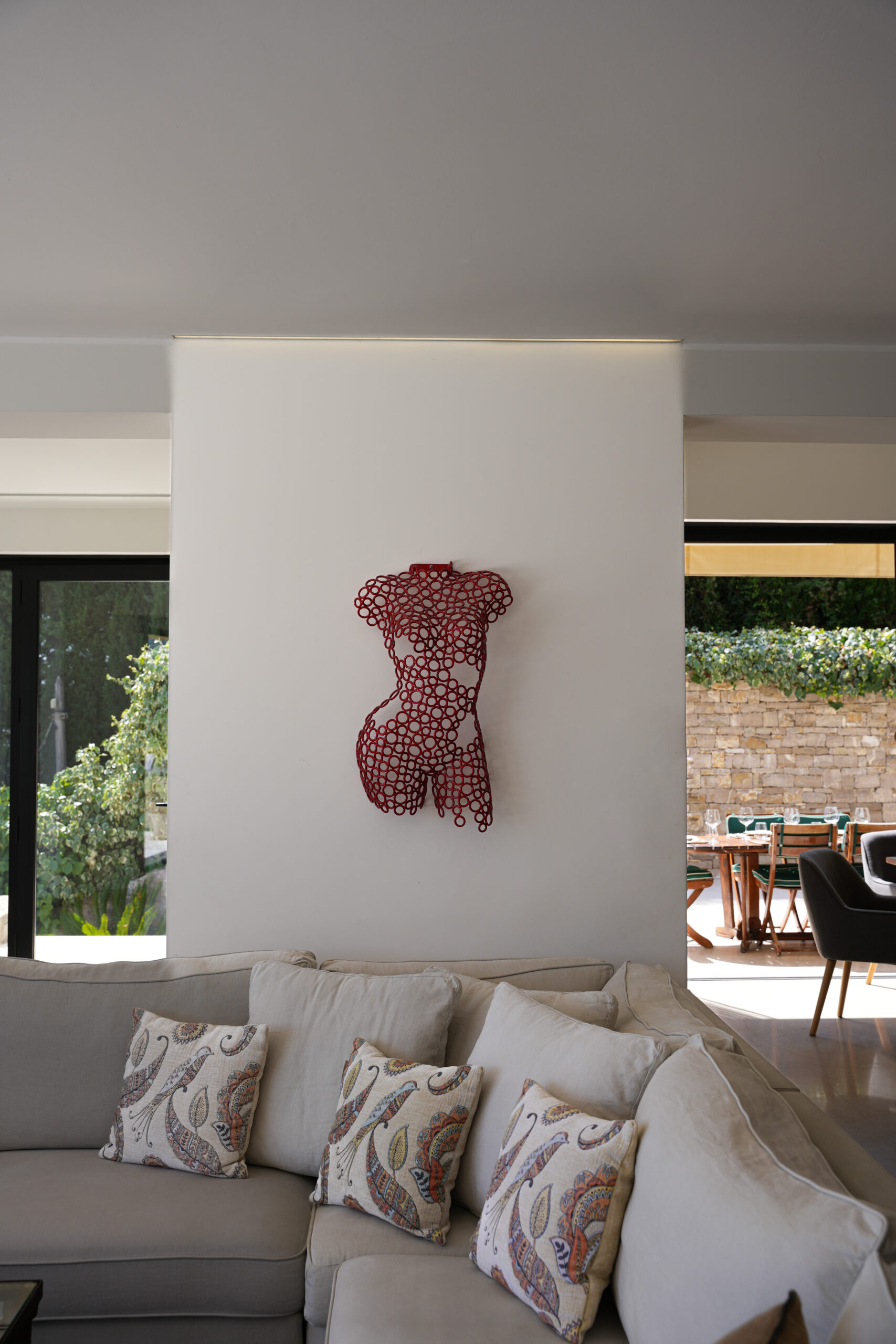 052D9828-74FE-42C4-9D69-84F3CD038A6B